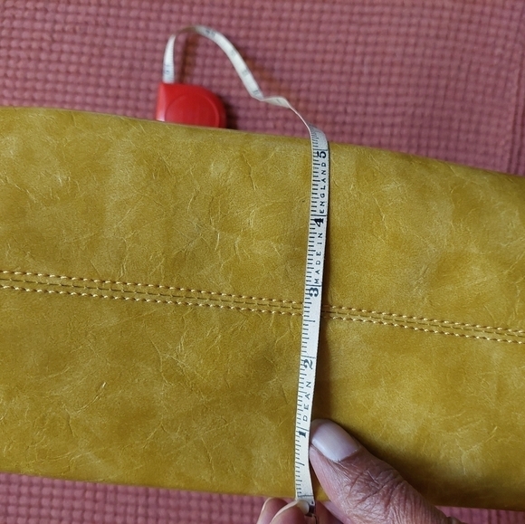NWOT. Meitrue Medium Goldenrod Clutch/ Shoulder Handbag - Picture 12 of 15